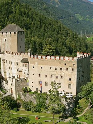 Schloss Bruck – Willkommen in Osttirol