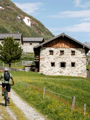 E-Biken zu den Jagdhausalmen