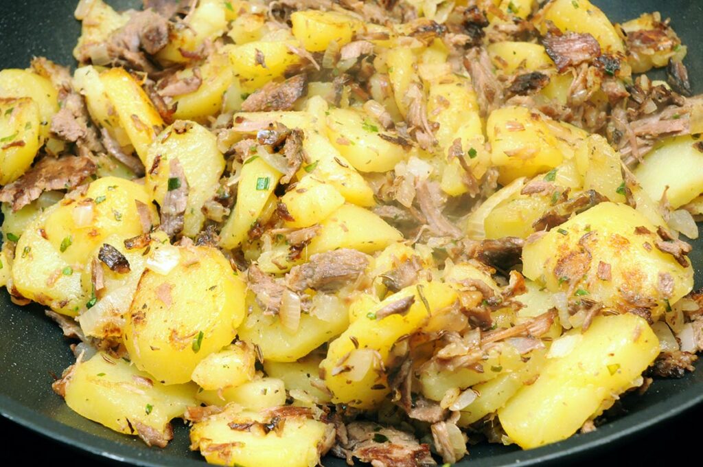 Das Essen ist fast fertig.