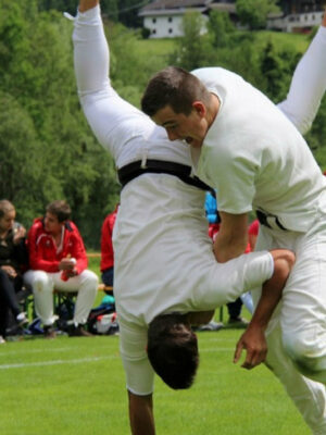 Ranggeln in Osttirol: Ein Traditionssport mit großer Zukunft