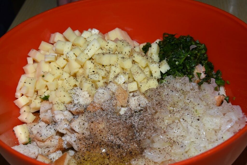 Knödel - Rezept Spinat- und Käseknödel