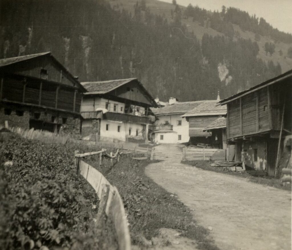 Obertilliach einst und heute