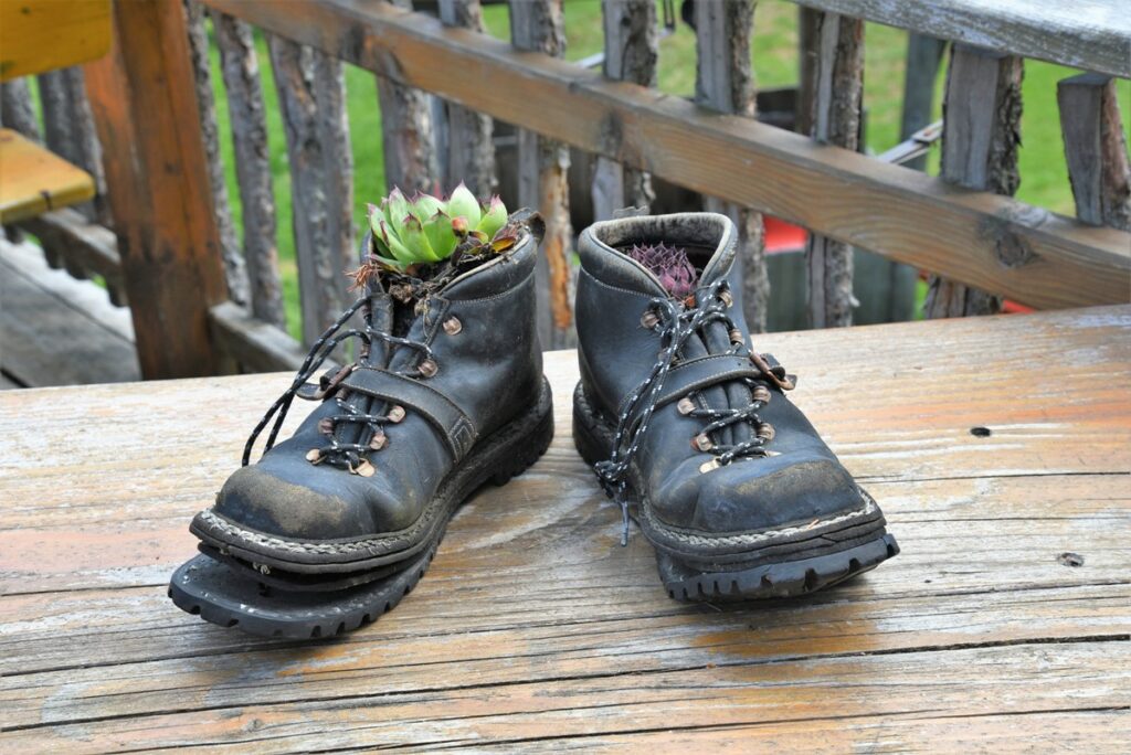 naturfreundehuette-schuh-dekoration