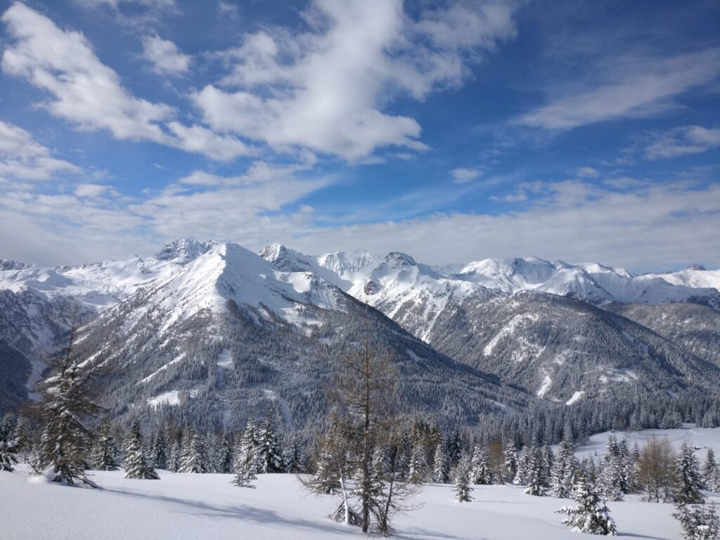 winterwandern-kartitsch-dorfberg