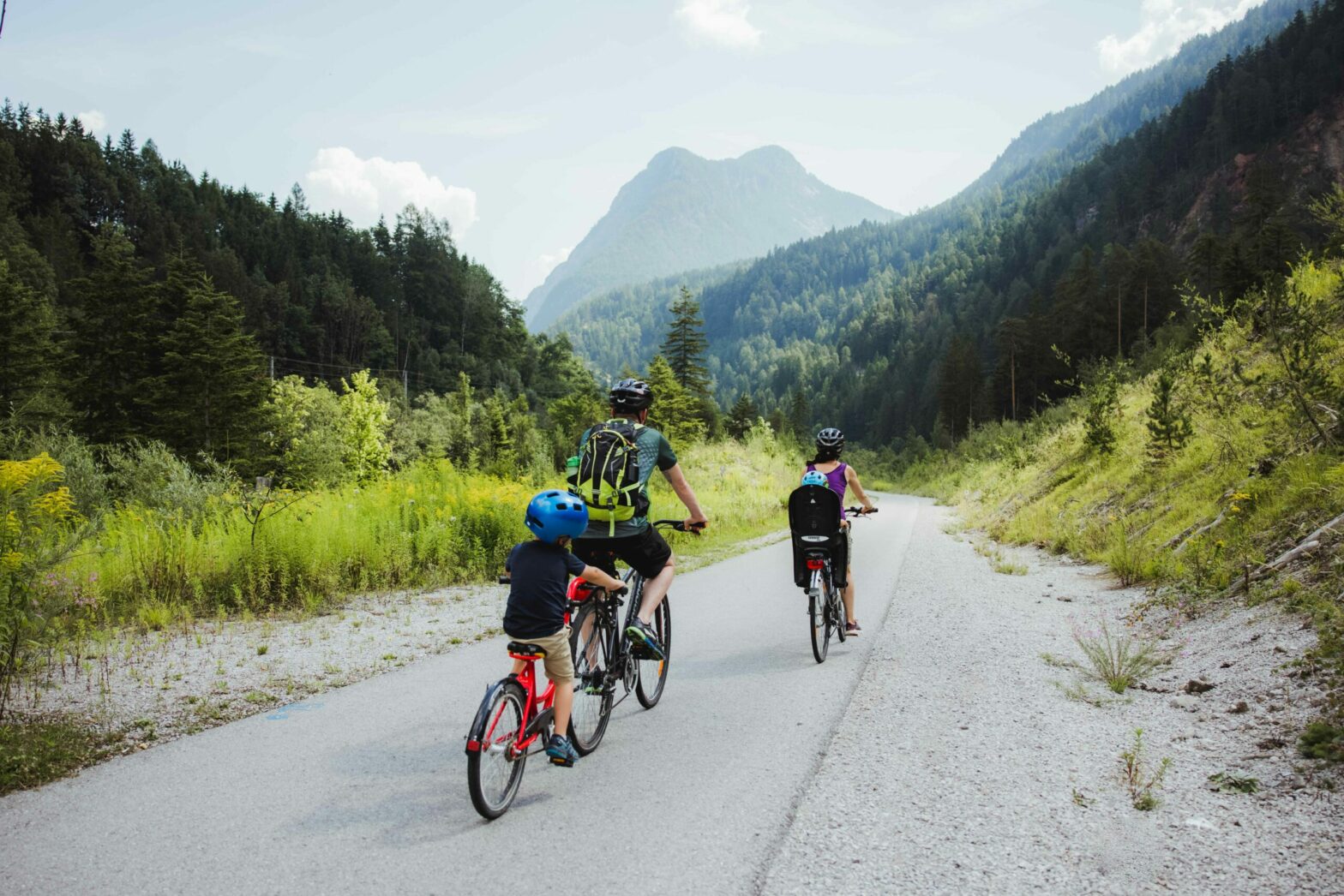 Entdecke die schönsten Ausflugsziele entlang des Drauradwegs