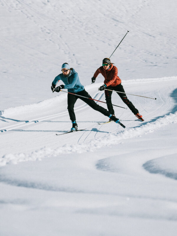Skating vs. Klassisch: Welche Langlauftechnik passt zu dir?