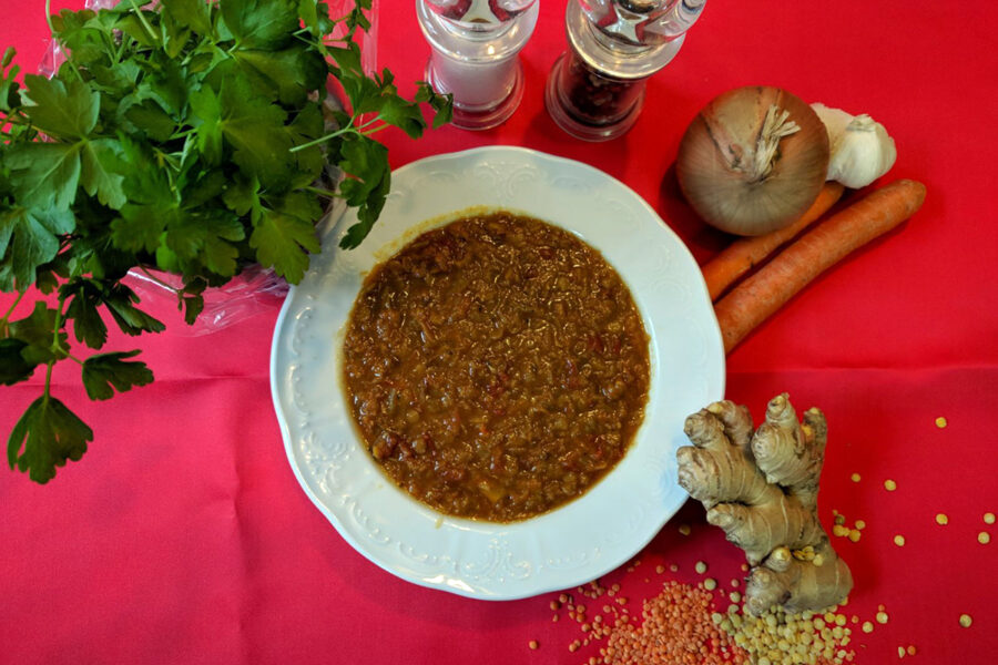 Rote Linsen-Chili-Wintersuppe