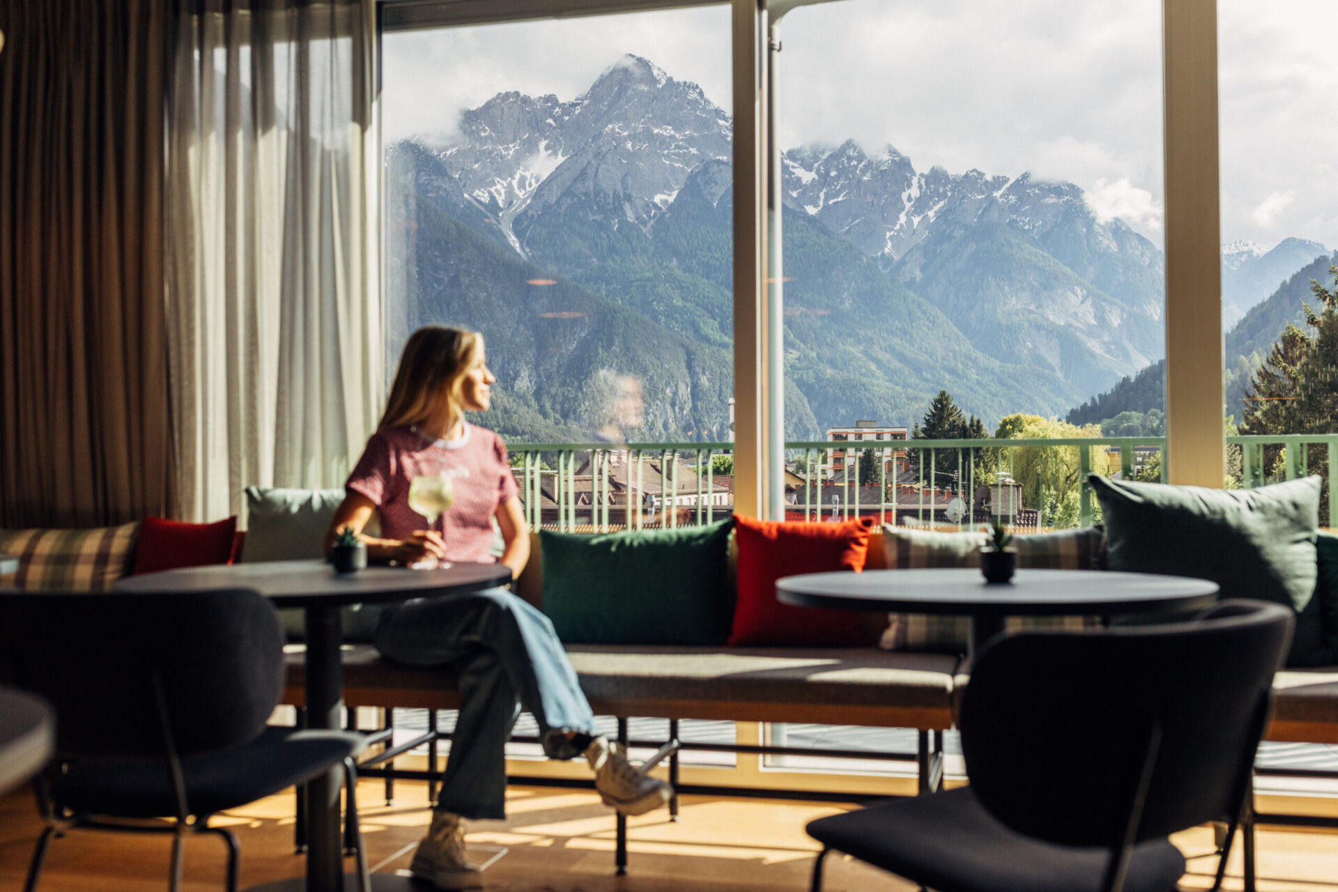 Zwischen Stadt und Bergen: Ein Aufenthalt in Harry’s Home in Osttirol